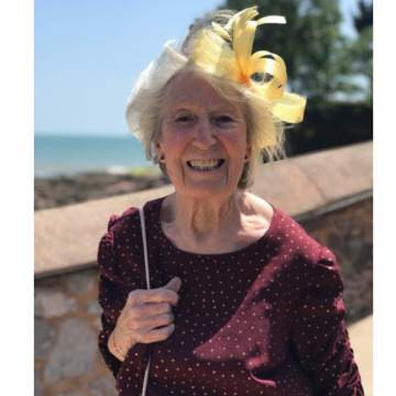 Photo of Elaine LUCAS