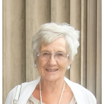 Photo of Evelyn JONES