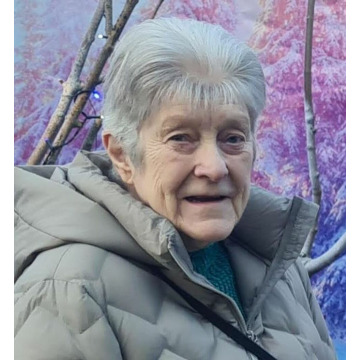 Photo of June Mary LOWE