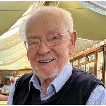 Photo of Dr Francis James VINGOE