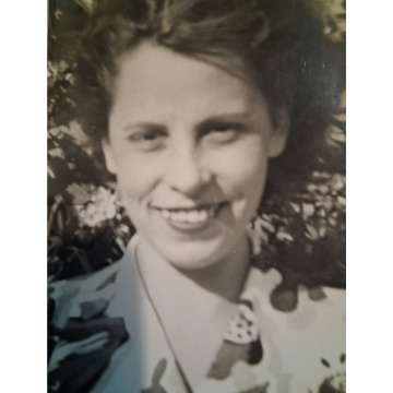 Photo of Gwendoline Iris THOMAS