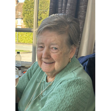 Photo of Sheila WHITE