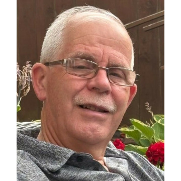 Photo of David HUNT