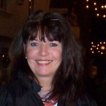 Photo of Carol Lesley COLLINS