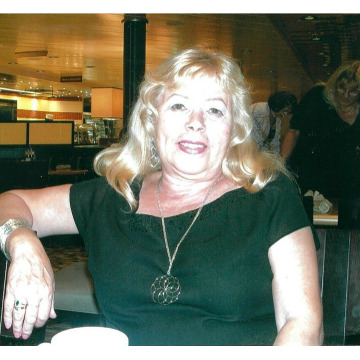 Photo of Helen NASH