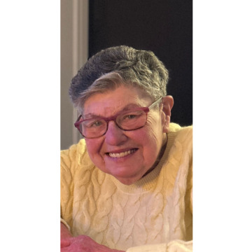 Photo of Maureen LUPTON