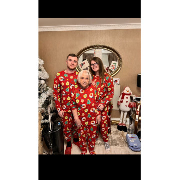 Notice Gallery for Margaret STONELEY