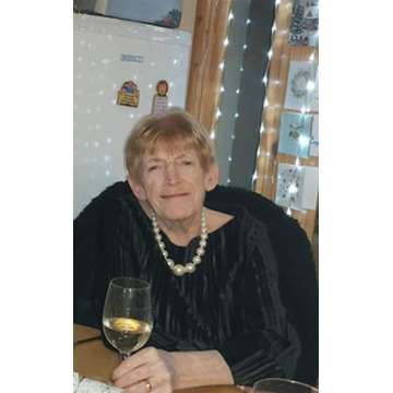 Notice Gallery for Patricia OLIVER
