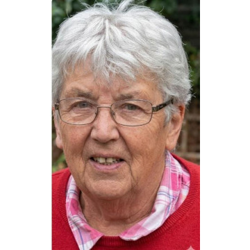 Photo of Christine FIELDS