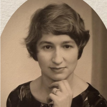 Photo of Margaret Colwell KENWOOD