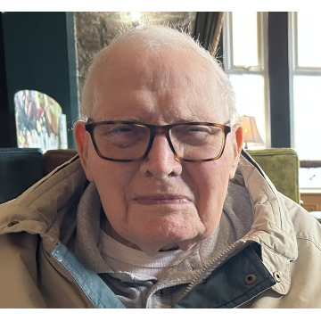 Photo of Bernard COWLING