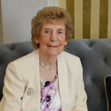 Photo of Olive COOPER