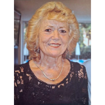 Photo of Pauline QUINN