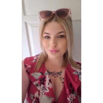 Photo of Zoe DOWLING