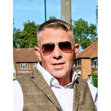 Photo of Steven HILL