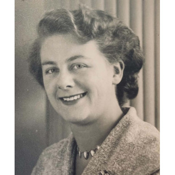 Photo of Mary SUTCLIFFE
