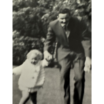 Photo of Geoffrey DAVIES