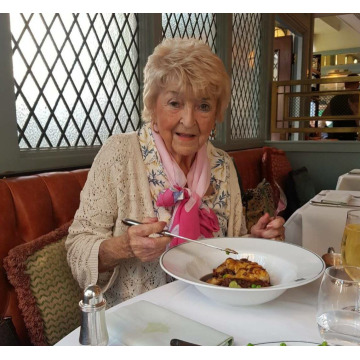 Photo of Nancy HAMMOND