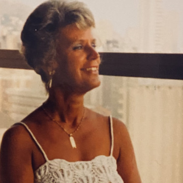 Notice Gallery for Jean MCGUIRE