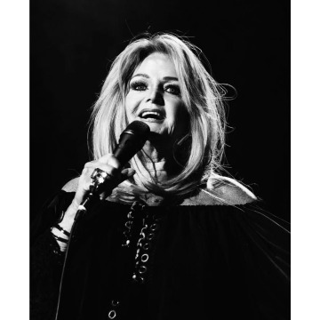 Notice Gallery for Gaynor SULLIVAN MBE