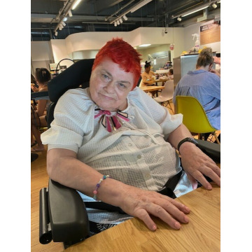 Photo of Carole CHURNSIDE