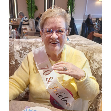 Photo of Nora McFadden LAUCHLAN