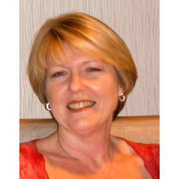 Photo of Beverley POUNDER