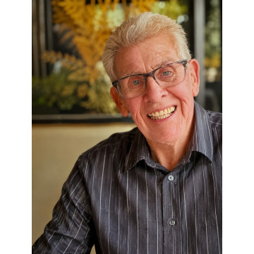 Photo of Peter GARDINER