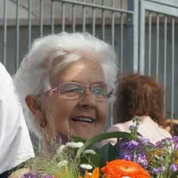 Photo of Barbara CANNON