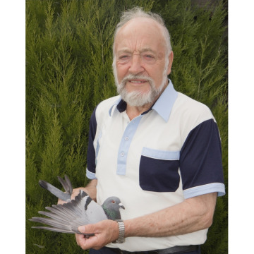 Photo for notice Elwyn Owen JONES