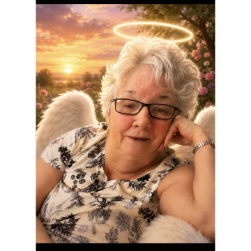Photo of Ruth CHARD