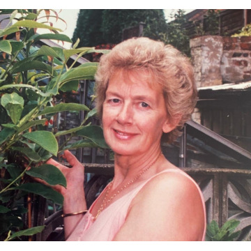 Photo of Joyce BILLINGTON