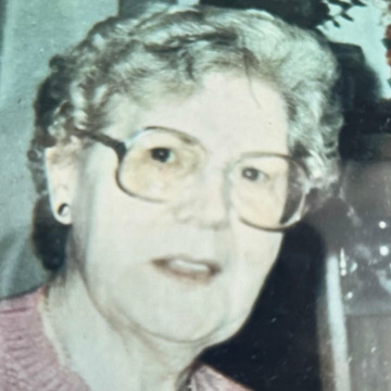 Photo of Ruth COATES