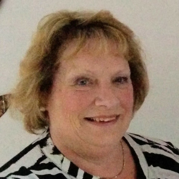 Photo of Edith Lois HOLLAND