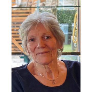 Photo of Linda GIDDINGS