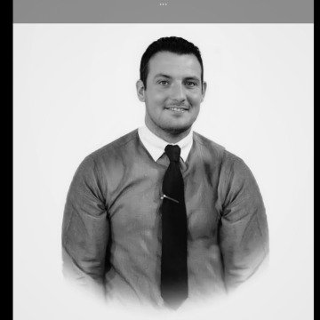 Photo of Lee SYMONS