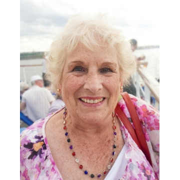 Notice Gallery for Joan GRIEVES