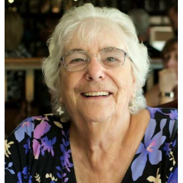 Photo of Valerie BIRD