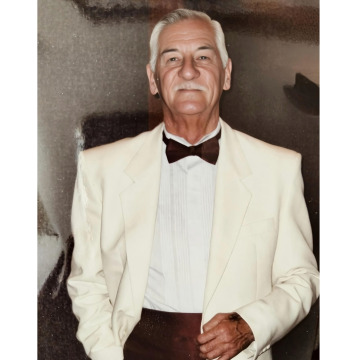 Photo of Robert HUTTON