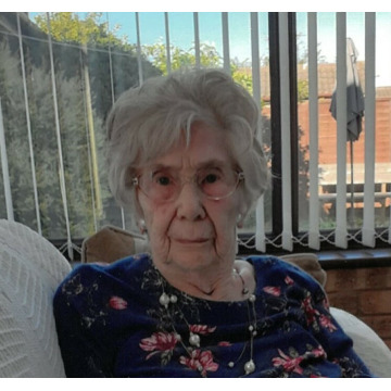 Photo of Pauline MORRIS