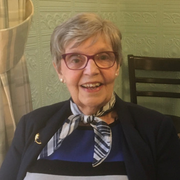 Photo of Enid KING