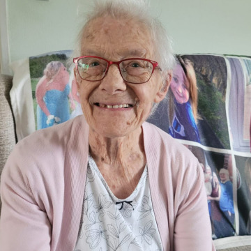 Photo of Shirley Margaret WILTSHAW