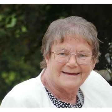 Photo of Maureen MORRIS