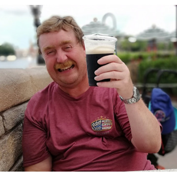 Photo of Gordon BEECH