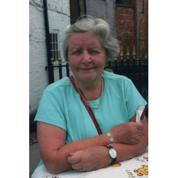 Photo of Pauline HORTON